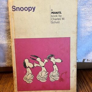 VTG Snoopy a Peanuts Book by Charles M. Schulz 1958 Hardcover Weekly Reader
